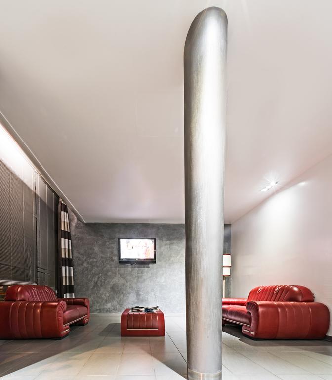 Daytona Business Hotel Колекио Екстериор снимка