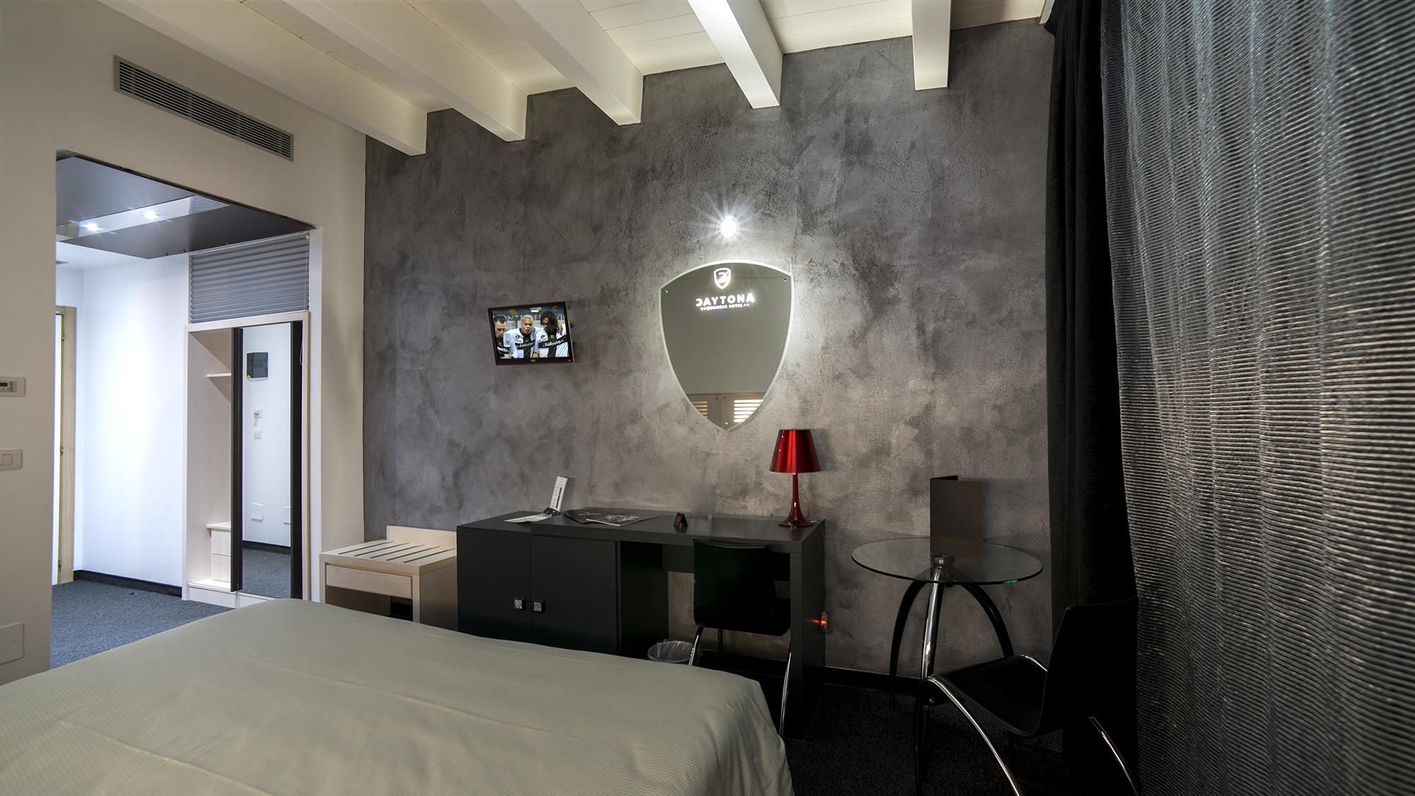 Daytona Business Hotel Колекио Екстериор снимка