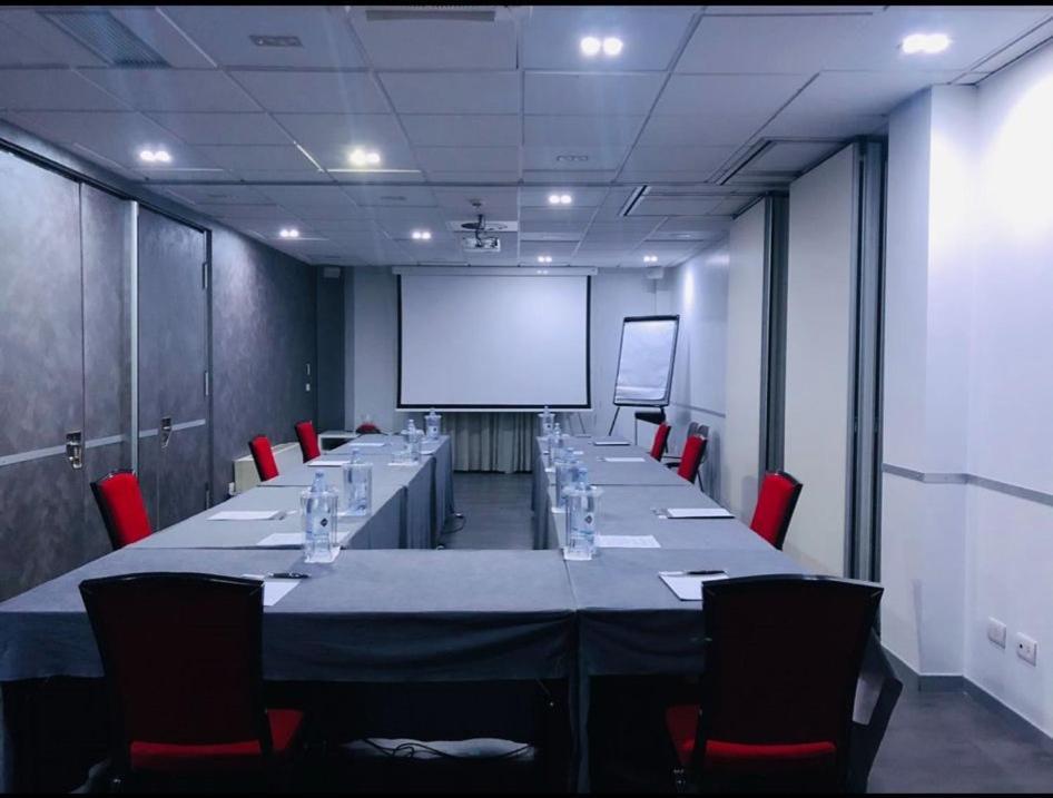 Daytona Business Hotel Колекио Екстериор снимка