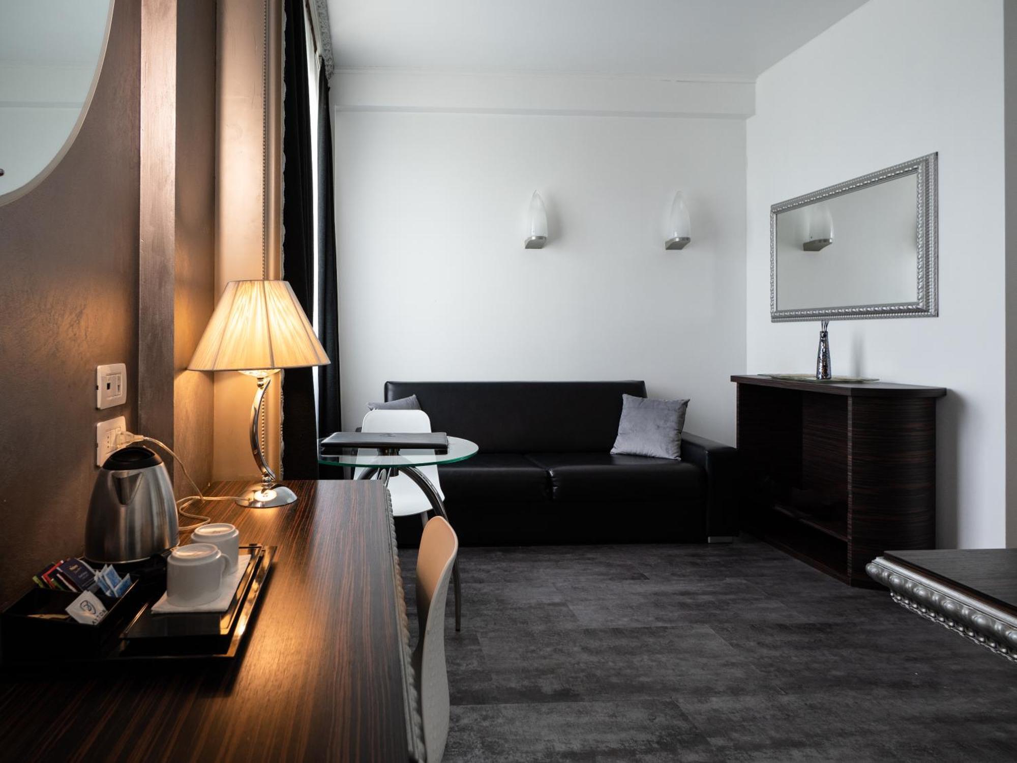 Daytona Business Hotel Колекио Екстериор снимка